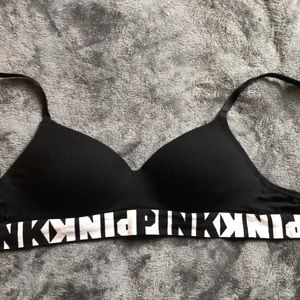 t-shirt bra